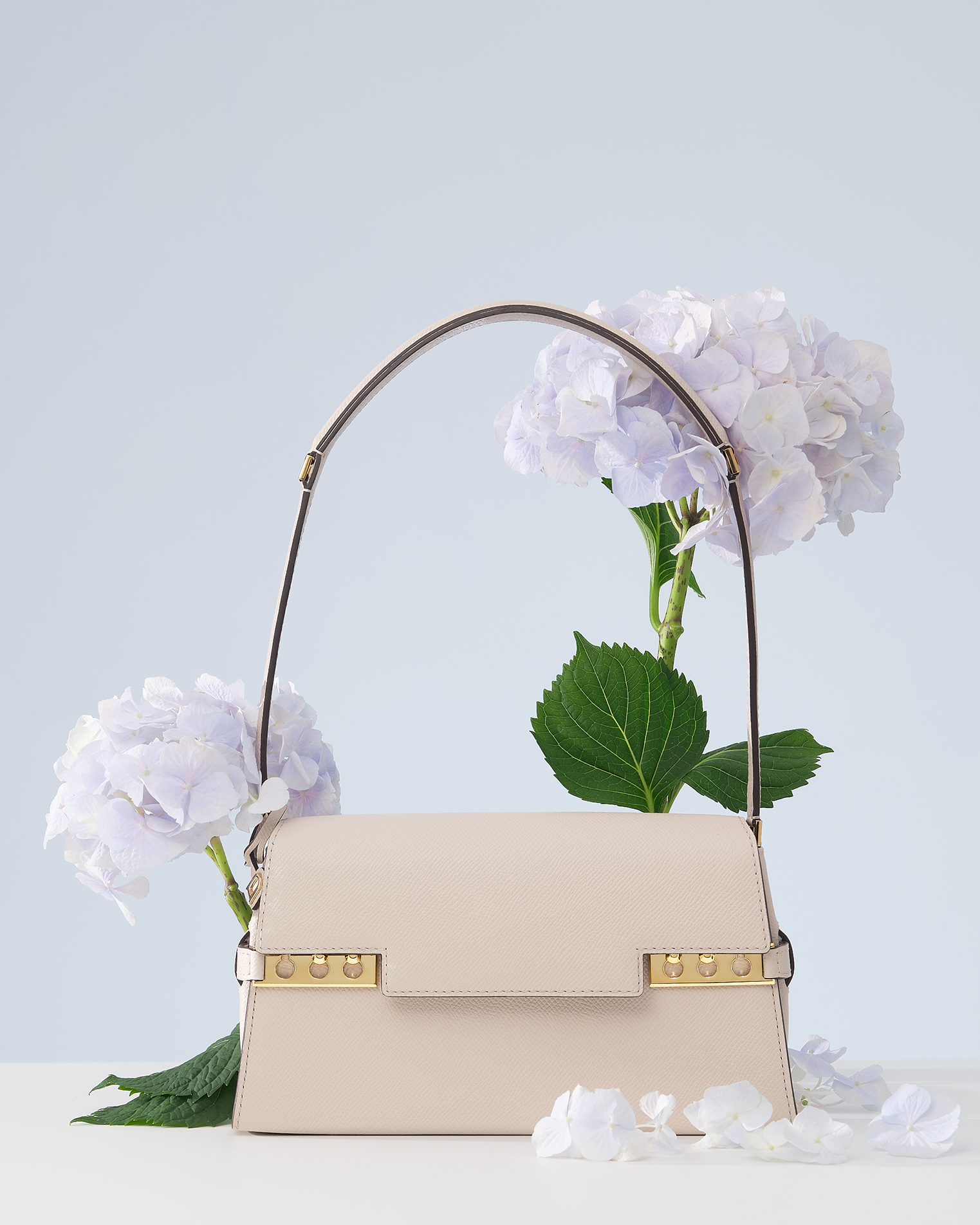 DELVAUX SS25 Tempete To Go Sesame 4 X5