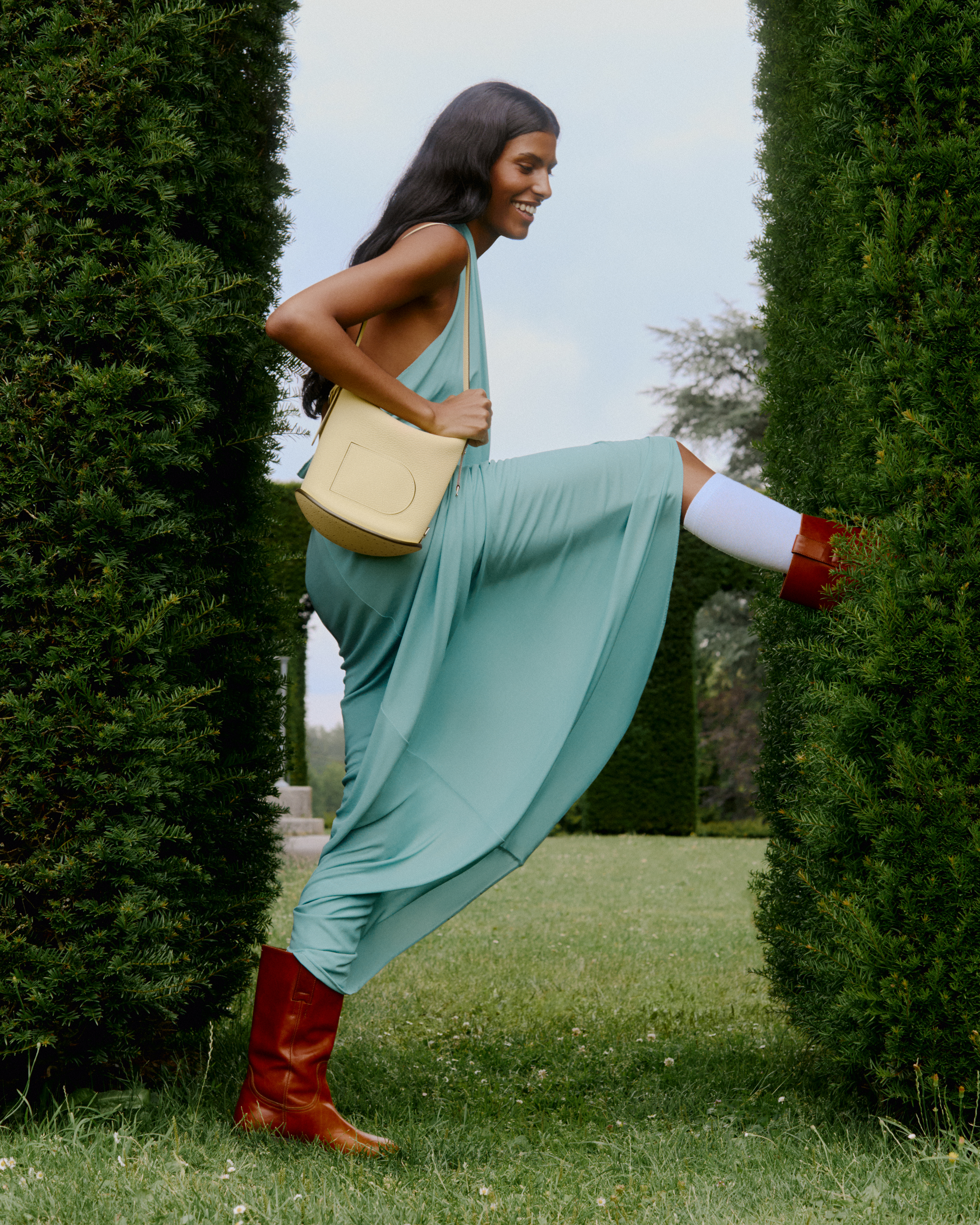 DELVAUX 2026 EXTRA SUMMER CONTENT SRGB 4 X5 PIN TWIST 03 1