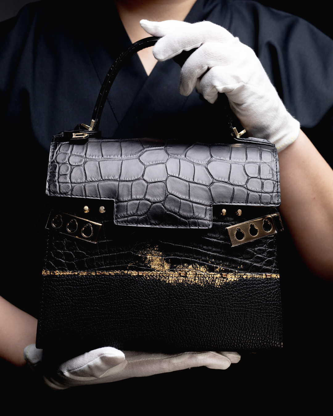 DELVAUX Craft Beyond Borders Gold Leaf 13