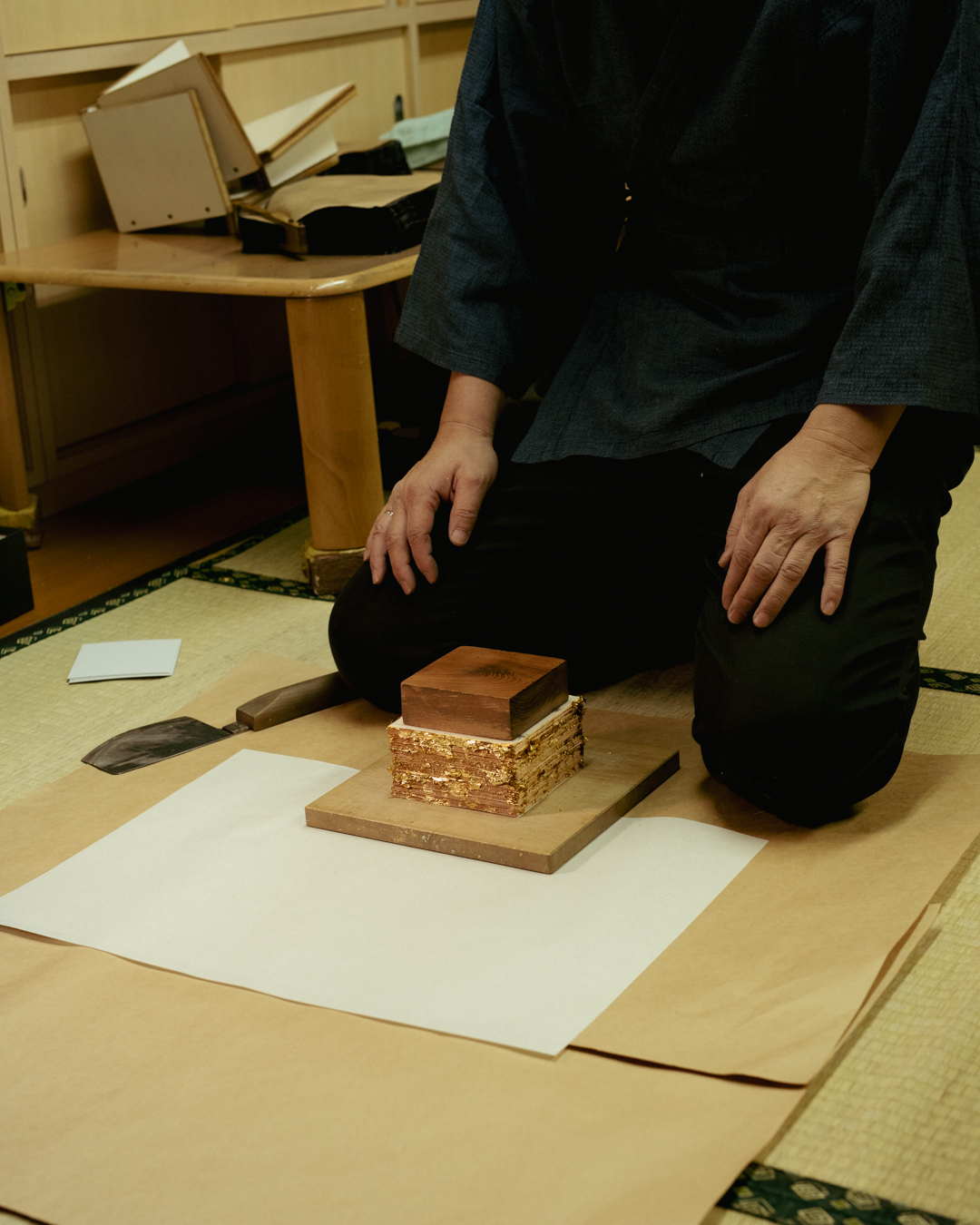 DELVAUX Craft Beyond Borders Gold Leaf 17 1