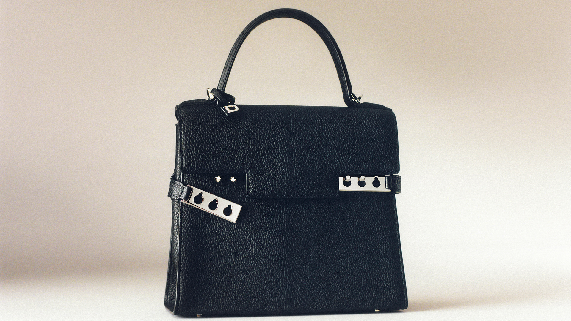 TEMPETE FAMILY BLACK Mobile